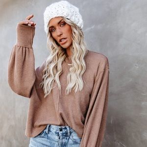 Vici Kaitlynn Billowed sleeve knit top